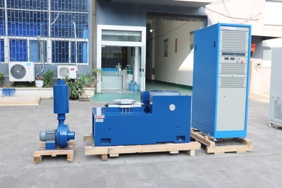 เครื่องทดสอบการสั่นสะเทือนแกน XYZ ความเร่งสูงในห้องปฏิบัติการ Electrodynamic High Frequency