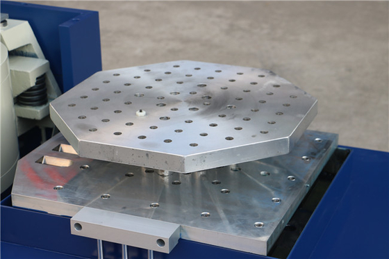 ISO16750 JIS D 1601 เครื่องทดสอบการสั่นสะเทือนของตาราง Shaker อุปกรณ์สั่นสะเทือนในห้องปฏิบัติการ