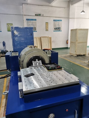 IEC 60335-2-24 IEC 60335-2-40 เครื่องทดสอบการสั่นสะเทือนแนวตั้ง 3500Hz 6000N สำหรับห้องปฏิบัติการ