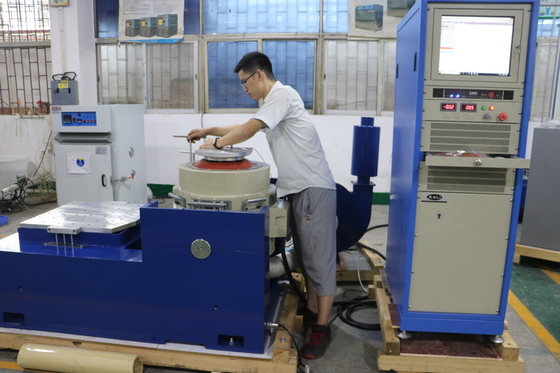 การทดสอบแบตเตอรี่และแพ็คเกจ UN38.3 ตรงตามระบบทดสอบการสั่นสะเทือน IEC 1-2500Hz