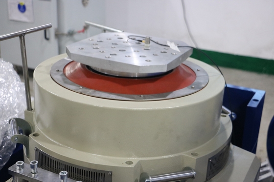 30000N Electrodynamic Shaker สำหรับการทดสอบการสั่นสะเทือนของอุปกรณ์แสดงผล LED