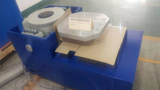 เครื่องมือทดสอบในห้องปฏิบัติการ ISO 400kgf Electrodynamic Vibration Shaker