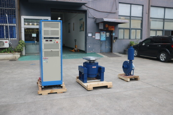อุปกรณ์ทดสอบตารางการสั่นสะเทือนของห้องปฏิบัติการ ISO 3000hz ประเภทแม่เหล็กไฟฟ้า