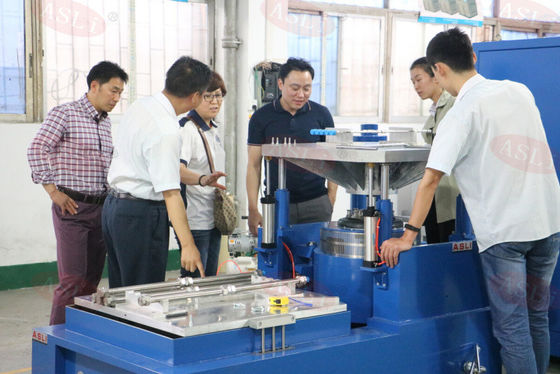 เครื่องทดสอบการสั่นสะเทือนแบบสุ่ม