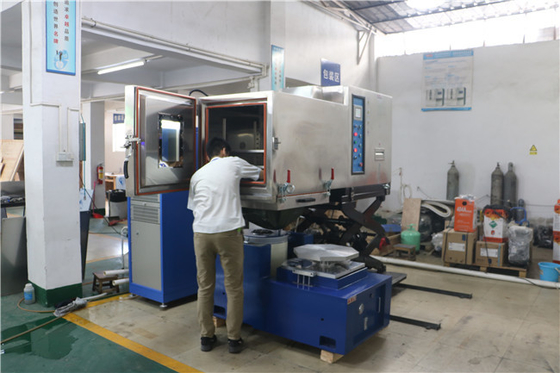ความชื้นอุณหภูมิรวมระบบสั่นสั่นสะเทือนไฟฟ้าสำหรับอิเล็กทรอนิกส์ PCB